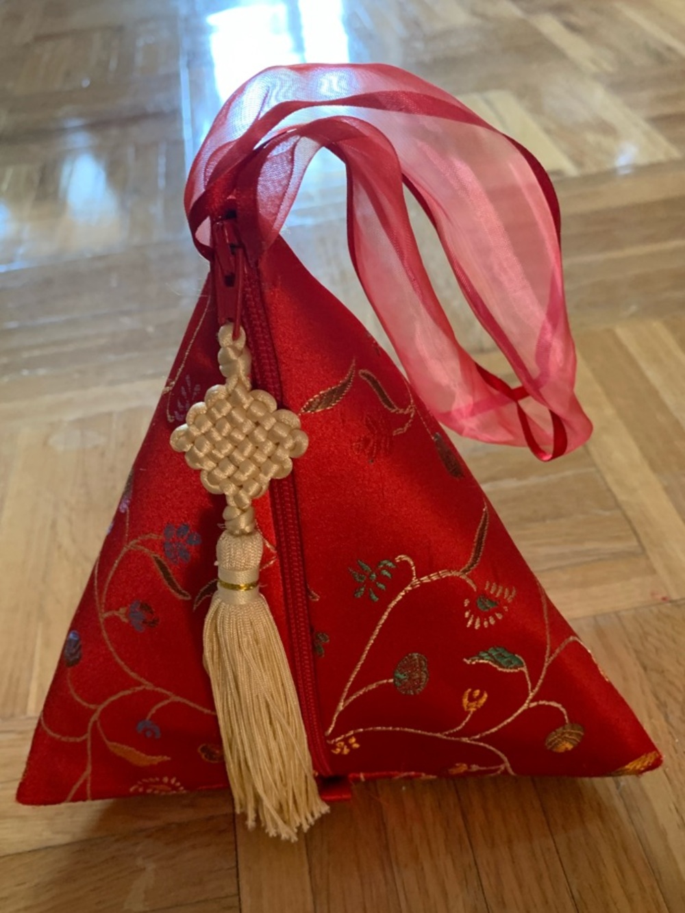 VTG Silk Pyramid Wristlet - Embroidered w/ Zipper Tassel Pull Red / Gold